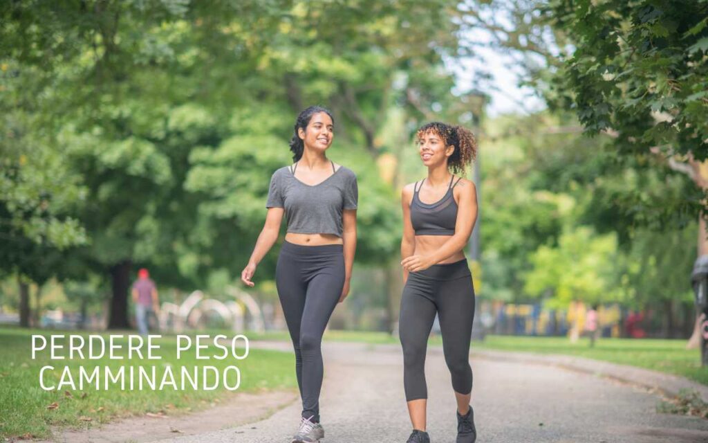 Camminare per sgonfiare la pancia: quanti minuti servono e quando farlo