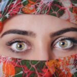 Sopracciglia perfette: passo dopo passo, il metodo delle esperte svelato in due semplici mosse.