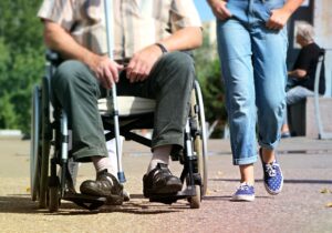 Disabilità e assunzioni agevolate: nuova soglia di reddito per assunzioni da agosto 2023.